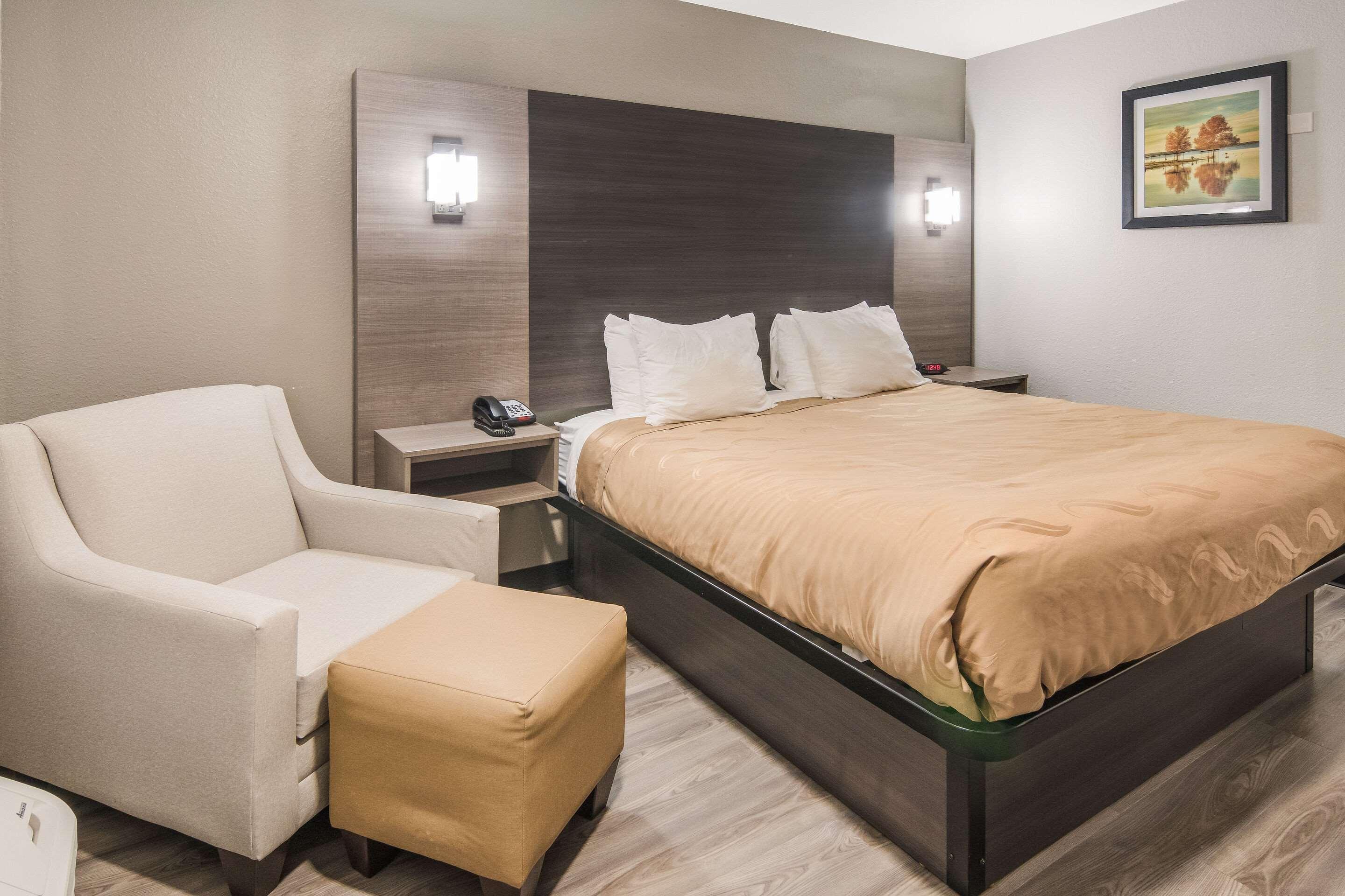 Quality Inn & Suites Форт Уорт Екстериор снимка